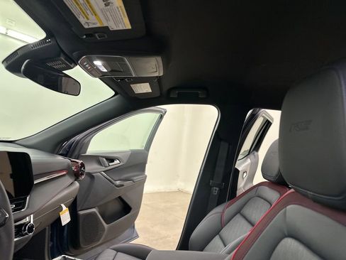 New 2026 Chevrolet Equinox RS w/ Convenience Package III image 30