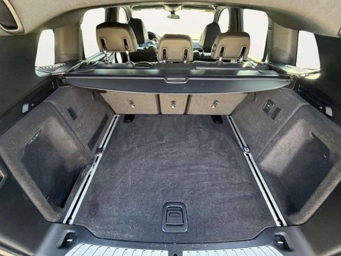 Used 2019 BMW X3 xDrive30i w/ Driving Assistance Package image 8