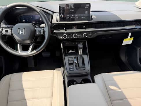 Certified 2026 Honda CR-V EX-L image 10