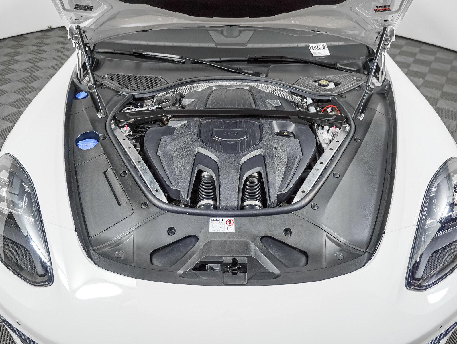 Certified 2023 Porsche Panamera 4 AWD/4WD image 13