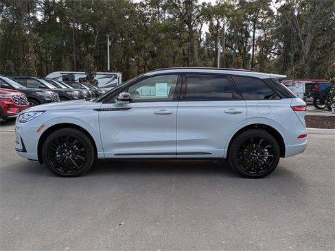 New 2026 Lincoln Corsair Reserve image 7