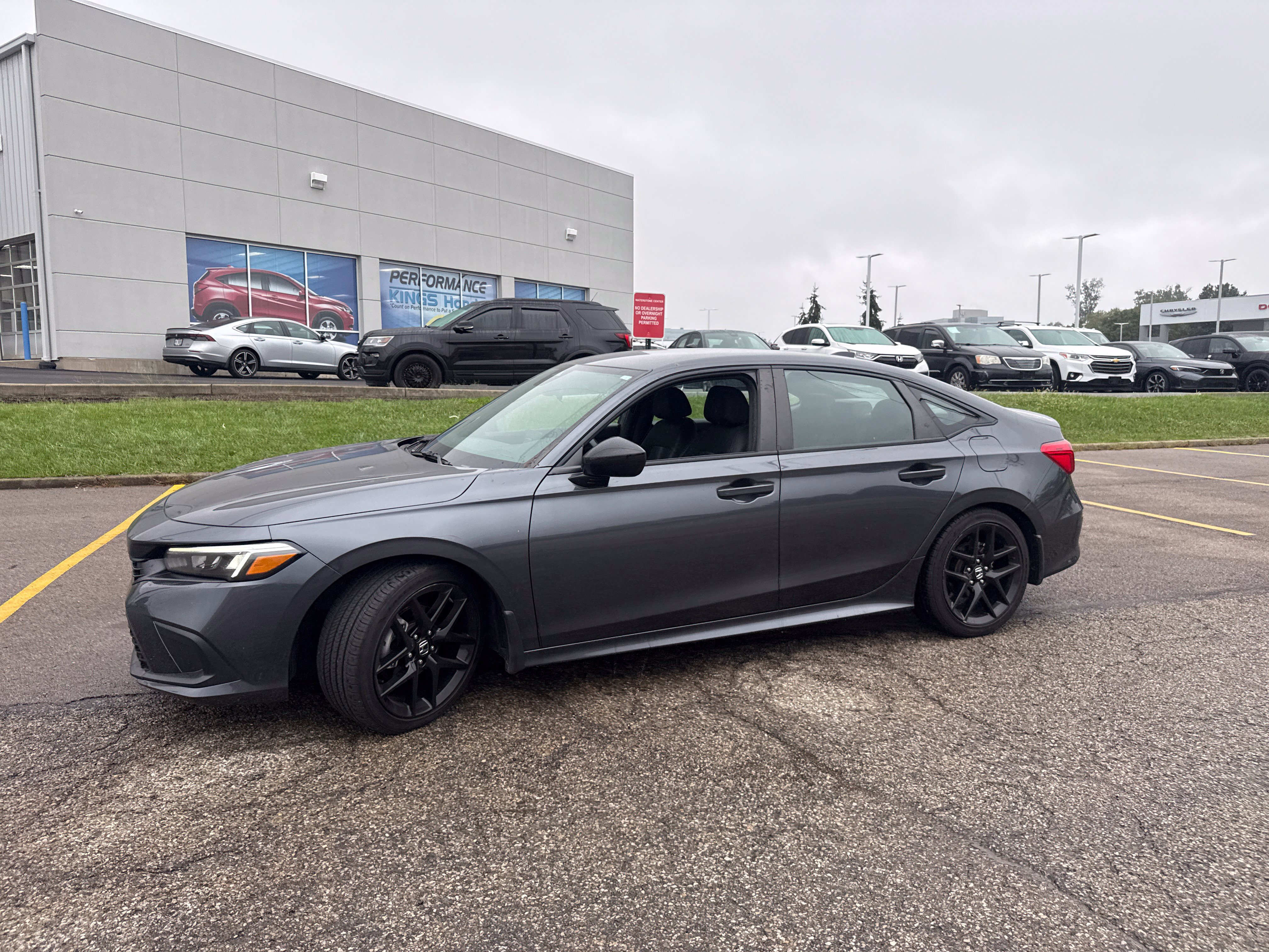 Used 2024 Honda Civic Sport image 14