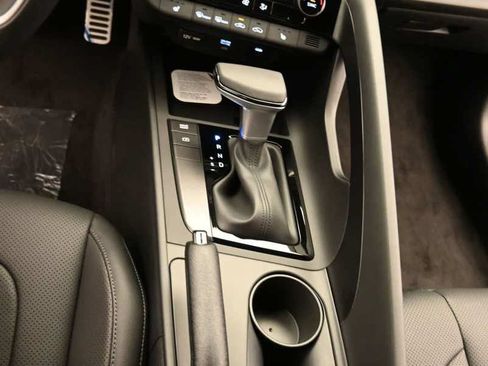 New 2026 Hyundai Elantra SEL Sport FWD image 22