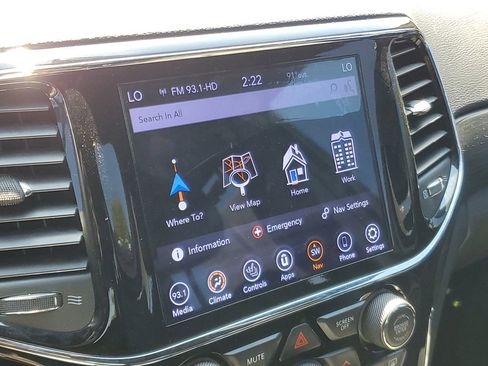 Used 2019 Jeep Grand Cherokee Altitude image 20