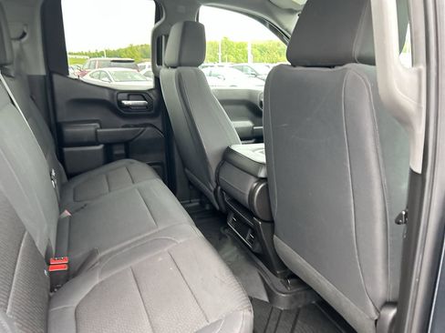 Used 2019 Chevrolet Silverado 1500 Custom Trail Boss AWD/4WD image 19