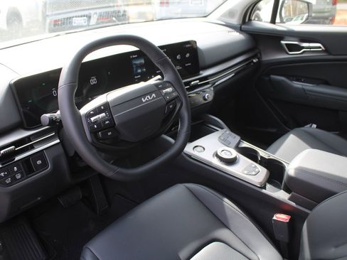 New 2026 Kia Sportage X-Line AWD/4WD image 21