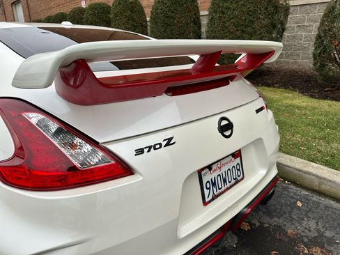 Used 2019 Nissan 370Z NISMO image 22