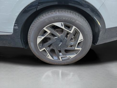 Certified 2023 Kia Sportage SX FWD image 28