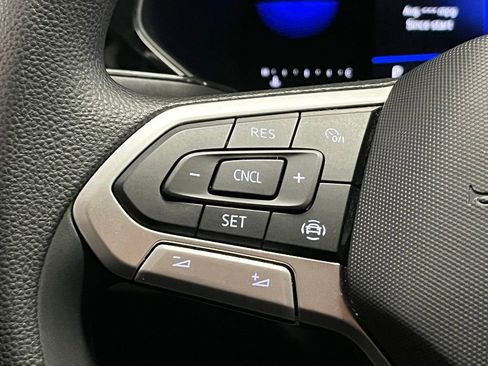 Used 2022 Volkswagen Taos S image 24