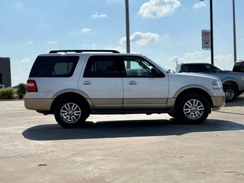 Used 2012 Ford Expedition XLT RWD image 8