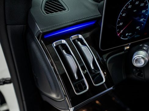 Used 2021 Mercedes-Benz S 580 4MATIC Sedan image 40