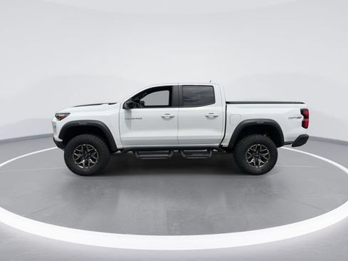 Used 2025 Chevrolet Colorado ZR2 AWD/4WD image 5