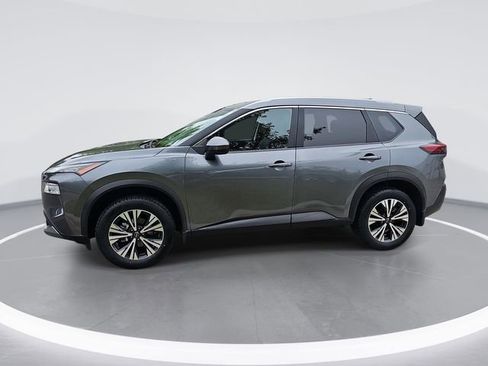 Used 2023 Nissan Rogue SV w/ SV Premium B Package FWD image 2