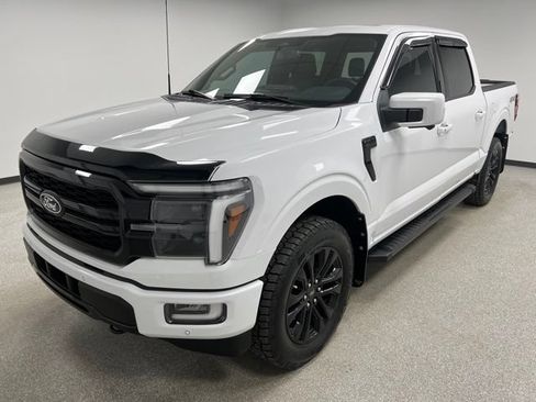Used 2024 Ford F150 Lariat AWD/4WD image 4