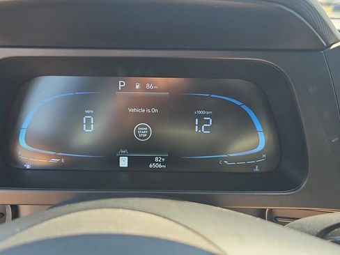 Certified 2025 Hyundai Elantra Sport FWD image 17
