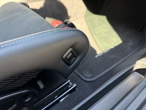 Certified 2022 Porsche 911 GT3 image 18