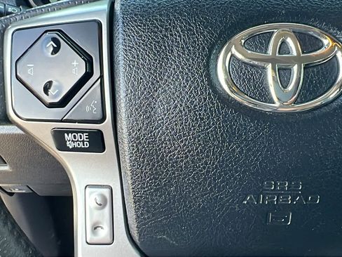 Used 2021 Toyota 4Runner SR5 Premium image 19