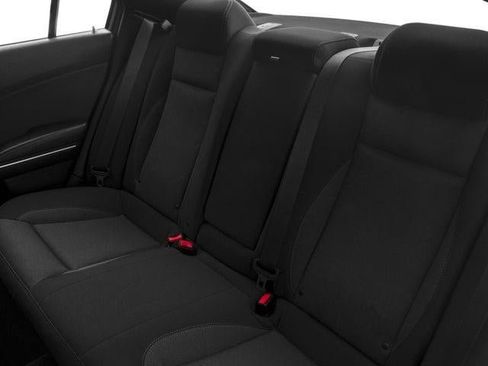 Used 2017 Dodge Charger SE image 15