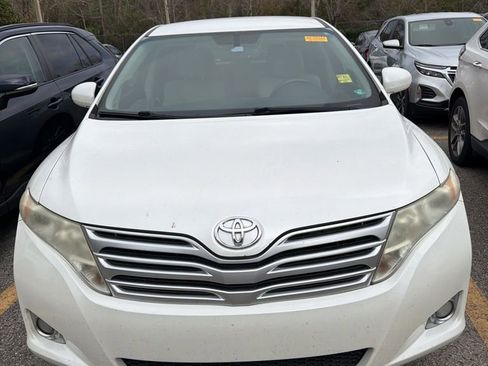 Used 2011 Toyota Venza image 1