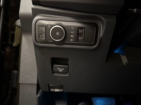 New 2025 Ford Bronco Raptor image 17