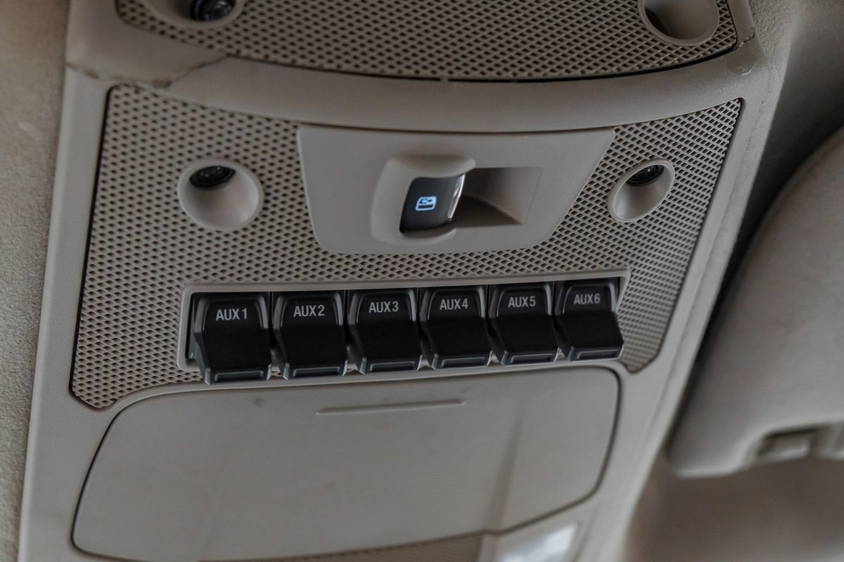 Used 2019 Ford F350 Limited w/ FX4 Off-Road Package AWD/4WD image 24