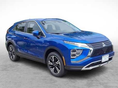 New 2025 Mitsubishi Eclipse Cross SE image 3