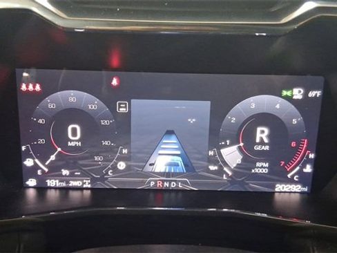 Used 2024 GMC Canyon Elevation w/ Convenience Package image 28