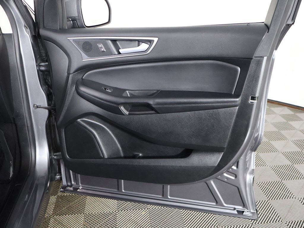 Used 2024 Ford Edge SEL w/ Convenience Package AWD/4WD image 22