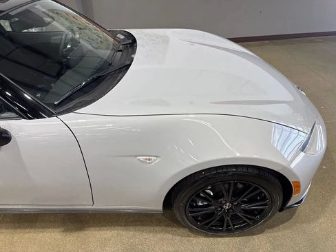 Used 2026 MAZDA MX-5 Miata Club w/ Interior Package RWD image 35