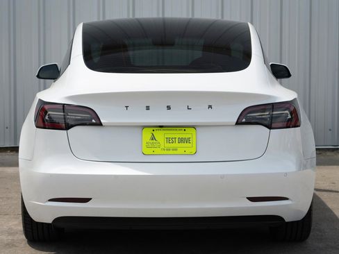 Used 2021 Tesla Model 3 Standard Range Plus image 49