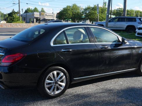 Used 2019 Mercedes-Benz C 300 4MATIC Sedan image 4