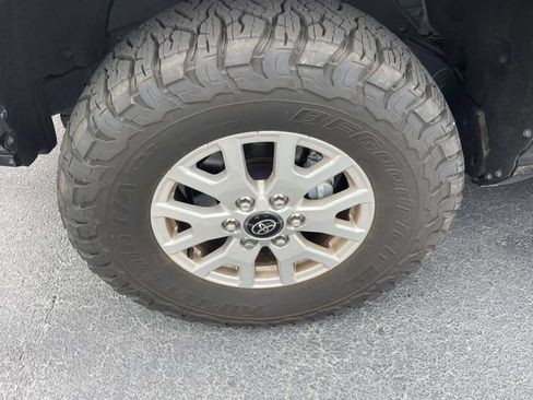 Used 2024 Toyota Tacoma SR5 RWD image 8