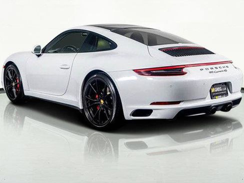 Used 2019 Porsche 911 Carrera 4S AWD/4WD image 15