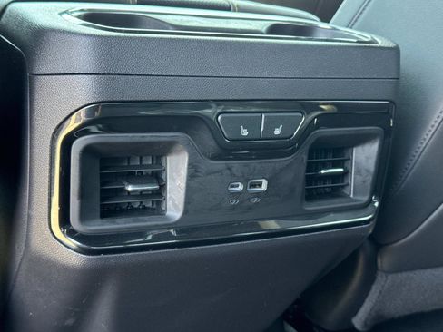 Used 2024 Chevrolet Silverado 1500 ZR2 w/ Technology Package image 20