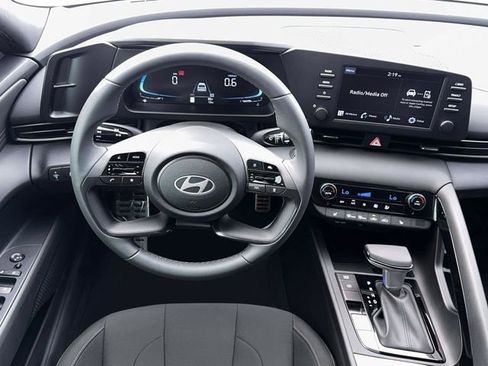 New 2026 Hyundai Elantra SEL Sport Premium w/ Cargo Package FWD image 17