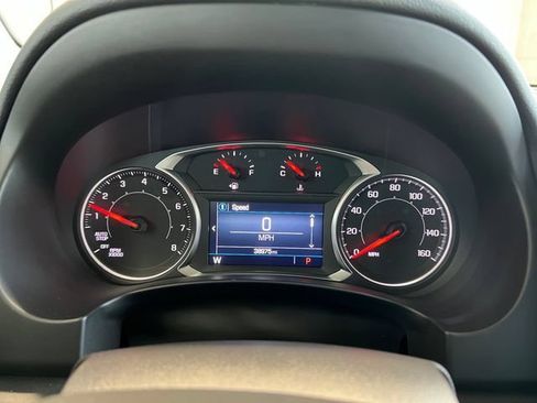 Used 2024 GMC Terrain SLE FWD image 21