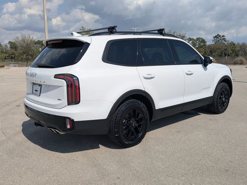 Certified 2024 Kia Telluride SX Prestige X-Pro image 4