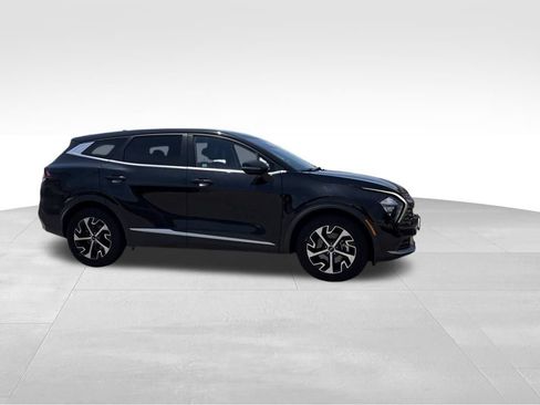 Certified 2023 Kia Sportage EX FWD image 11