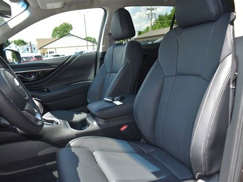 Used 2022 Subaru Outback Limited AWD/4WD image 14