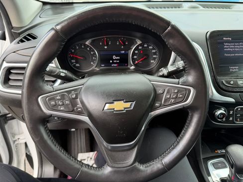 Used 2022 Chevrolet Equinox Premier AWD/4WD image 15