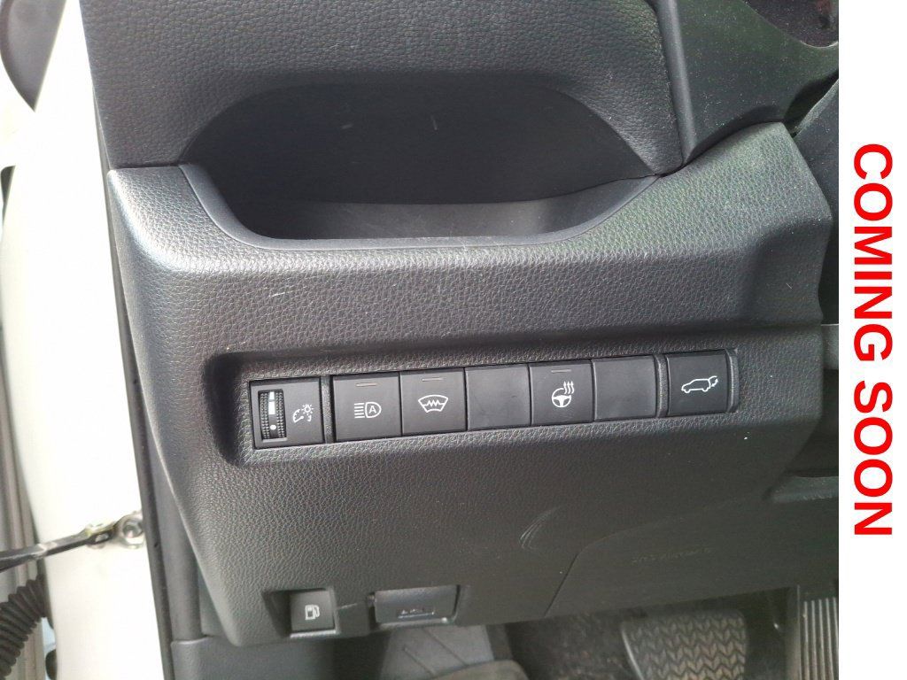 Used 2023 Toyota RAV4 SE w/ Weather & Moonroof Package AWD/4WD image 15