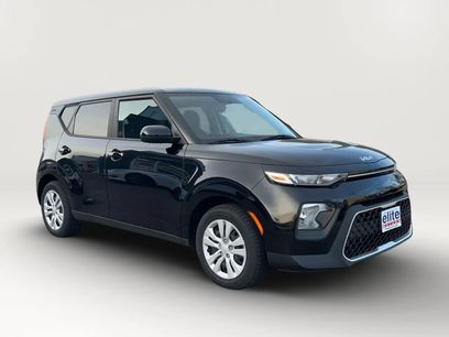 Used 2022 Kia Soul LX