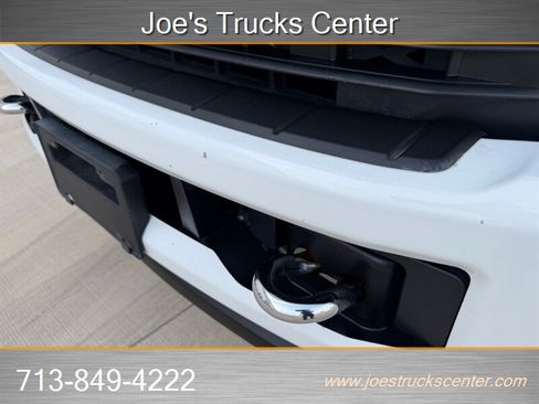 Used 2017 Ford F250 XLT w/ XLT Premium Package AWD/4WD image 56