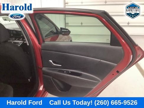 Used 2021 Hyundai Elantra SEL FWD image 9
