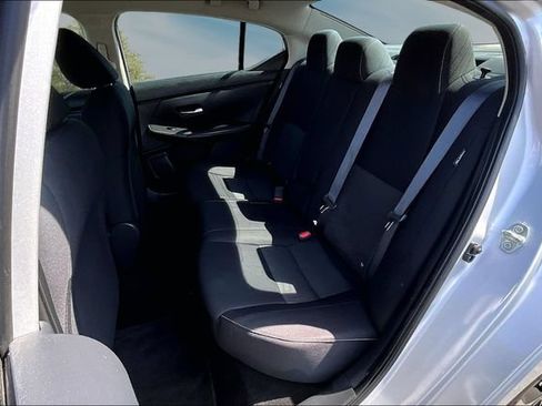 Certified 2022 Nissan Sentra SV FWD image 21