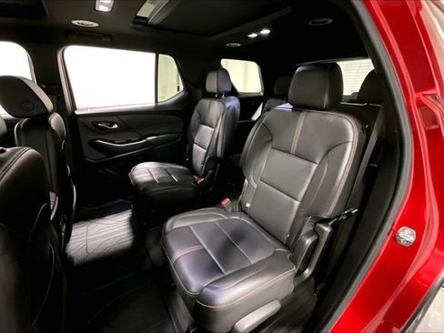 Used 2023 Chevrolet Traverse RS w/ LPO, Floor Liner Package AWD/4WD image 26