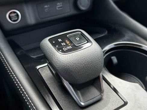 Used 2023 Nissan Rogue SL AWD/4WD image 43