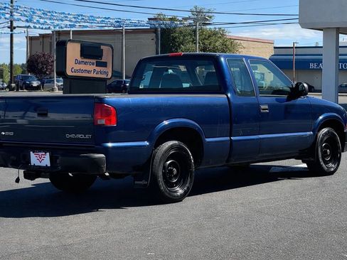 Used 2003 Chevrolet S10 Pickup 2WD Extended Cab image 5