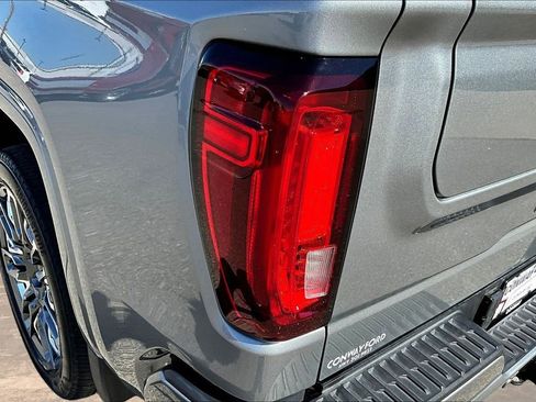 Used 2023 GMC Sierra 1500 Denali Ultimate AWD/4WD image 26