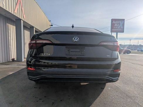 Used 2022 Volkswagen Jetta SE image 6